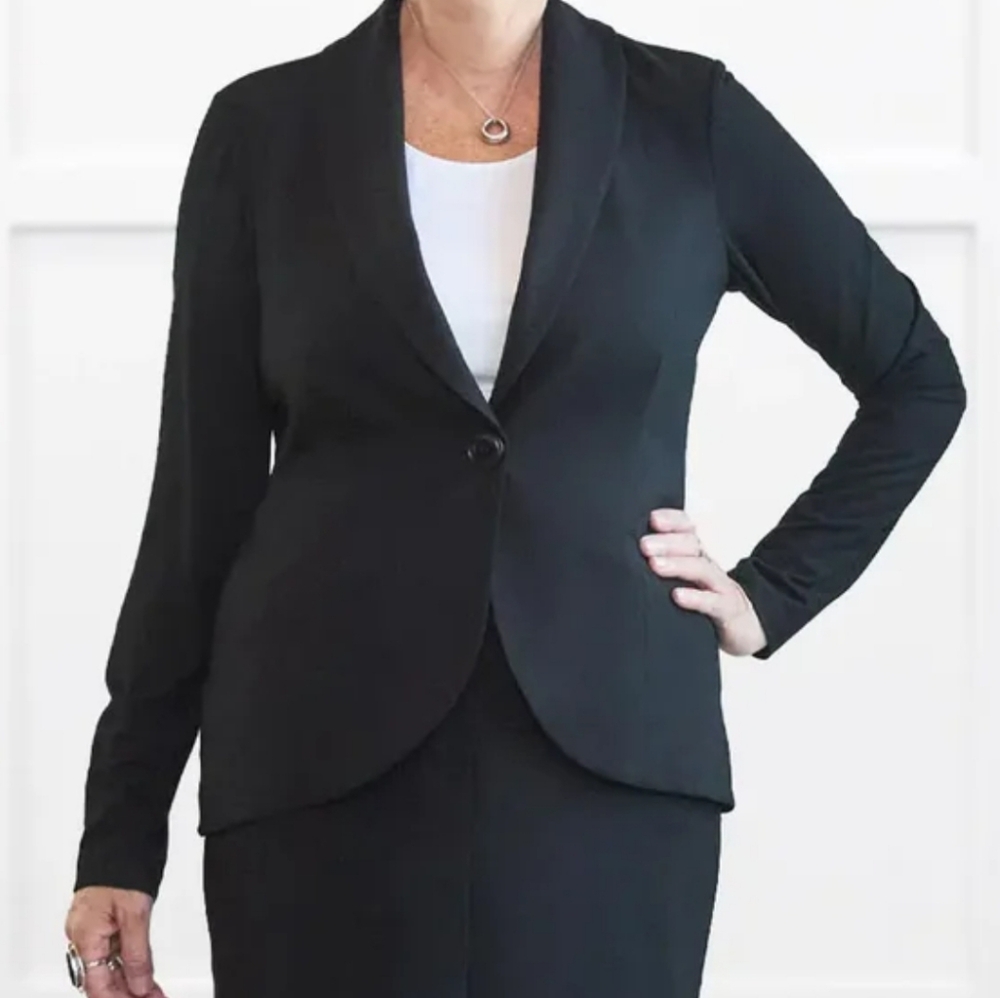 Classic Black Women's Blazer